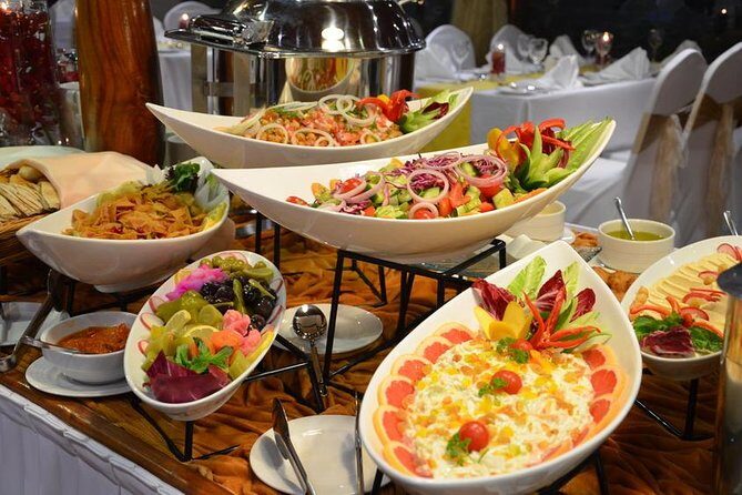 Dhow Cruise Dubai Marina - Buffet Dinner & Transfer in Dubai - Onboard Setup: Upper Deck Air vs Lower Deck Views