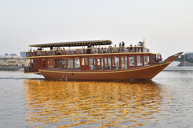 Dhow Cruise Dubai with Buffet Dinner, Dance & Horse Show - The dance show and horse show: entertainment that actually fills the evening
