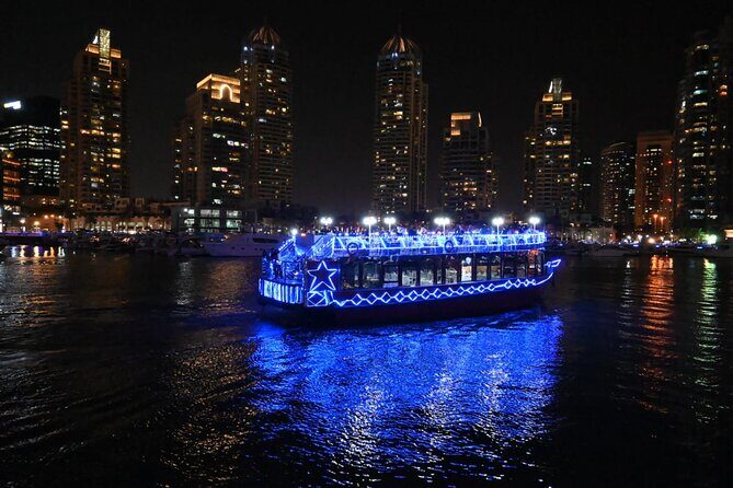 Dhow Cruise with Dinner at Dubai Marina - The buffet dinner: international + Arabian, with a few reality checks