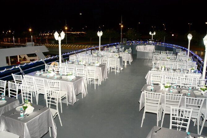 Dhow Cruise with Dinner at Dubai Marina - Views you can plan around: where the night really shines