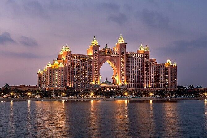 Dining Experience At Atlantis The Palm Jumeirah Dubai - Kaleidoscope live stations: smoked fish/salmon and risotto