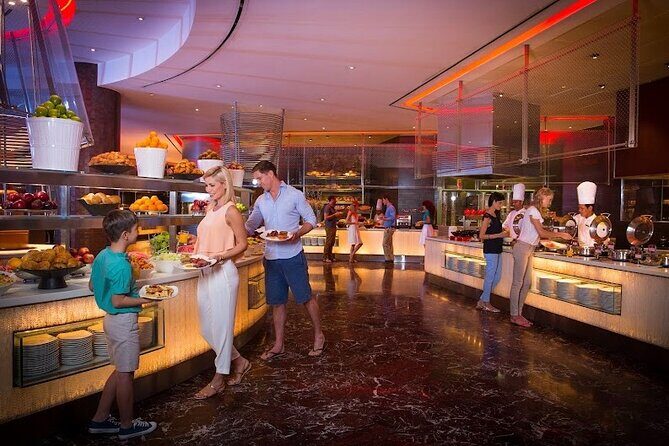 Dining Experience At Atlantis The Palm Jumeirah Dubai - Logistics that affect your dinner: pickup, timing, and group size