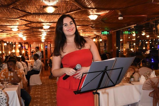 Dinner Cruise in Dubai Marina onboard Alexandra Dhow - Alexandra Dhow Ship and Seating: Getting the Best View