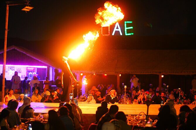 Dinner in the Desert with Traditional Show & Optional Activities - Camel ride and henna: the short-and-sweet classics