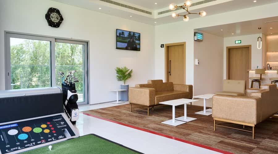 Dubai: 1hr Topgolf Game - Topgolf Dubai by Dubai Marina: why the setting changes the game