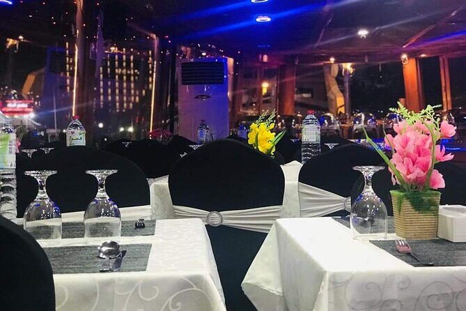 Dubai: 2-Hour Evening Dhow Cruise and Dinner - The dhow dinner cruise vibe: easy sightseeing, no stress