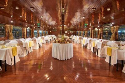 Dubai: 2-Hour Evening Dhow Cruise and Dinner - Price and what you truly get for about $80