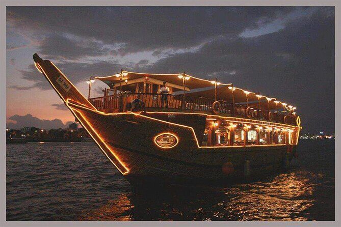 Dubai: 2-Hour Evening Dhow Cruise and Dinner - Pickup, arrival at the pier, and what to watch for