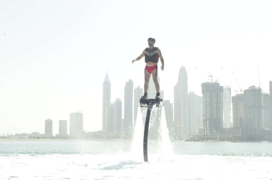 Dubai: 30-Min Flyboard Beginner Session at The Palm Jumeirah - What’s included: gear, intercom, and valet service