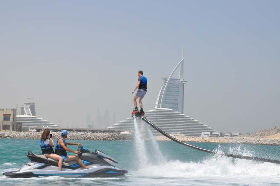 Dubai: 30-minute Flyboard with Instructor and Free Ice Cream - Key Things I’d Book This For