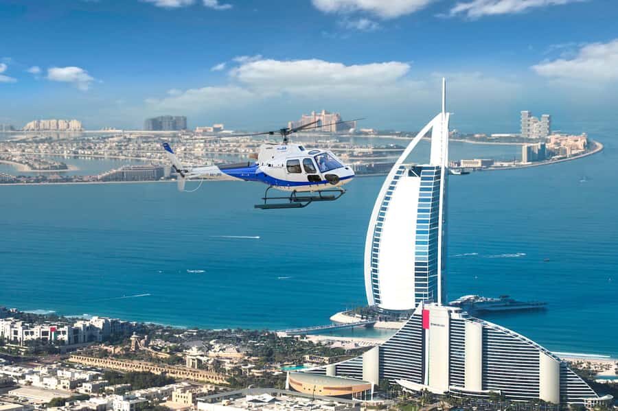 Dubai: 30-Minute Scenic Helicopter Tour - Port Rashid, Dubai Frame, and Dubai Creek: the last stretch feels different