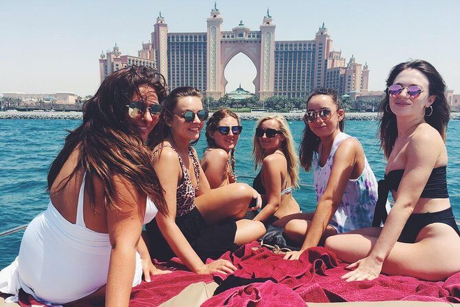 Dubai 3h Sea escape: Swim! Tan! Sightsee! - Price and value for a group of up to 6