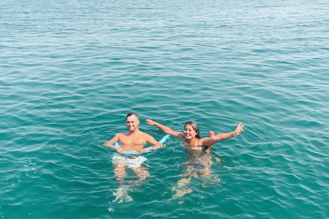Dubai 3h Sea escape: Swim! Tan! Sightsee! - Who this 3-hour sea escape is best for