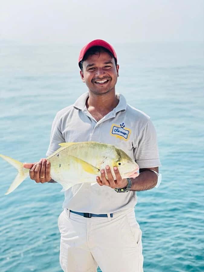 Dubai: 4-Hour Private Deep Sea/Trolling Fishing Trip - Getting to the boat: The Coffee Club meeting point at Dubai Marina