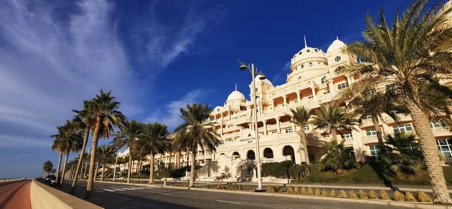 Dubai: 4-Hour Semi Private City Tour and Burj Khalifa Ticket - Palm Island and Atlantis: The Photo Stop With Big Meaning