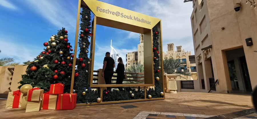 Dubai: 4-Hour Semi Private City Tour and Burj Khalifa Ticket - Dubai Museum and the Creek Journey: Old City Perspective