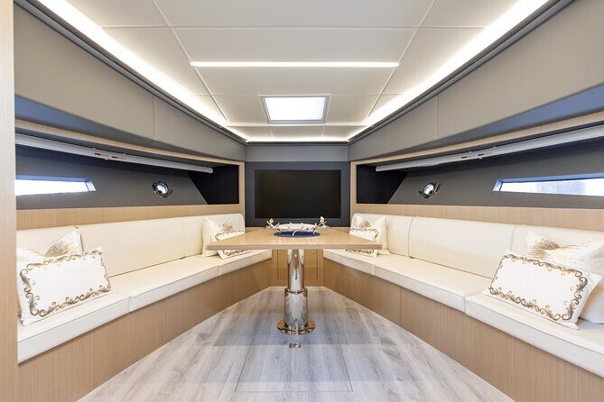Dubai: 52ft Private Luxury Yacht For Rental - Snorkeling Equipment and Fishing Rods (Add-On)