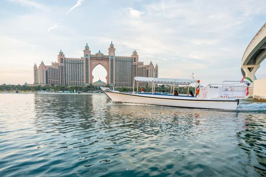 Dubai: Abra Boat Tour in Atlantis, Palm, Ain Dubai & Marina - Key takeaways before you go