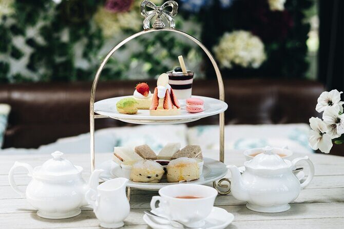 Dubai Afternoon High Tea in the Iconic Burj Al Arab with Transfer - Dress Code: Don’t Get Turned Away at the Door
