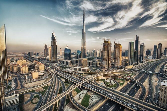 Dubai Airport DXB Round-Trip Private Transfer in Luxury Van - The city-to-airport return leg: keeping timing simple