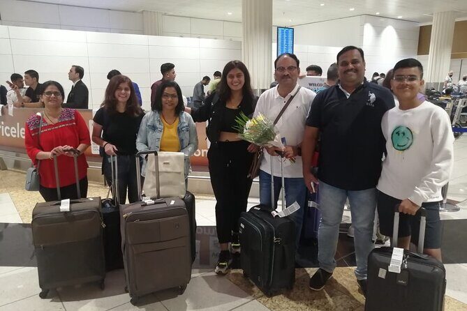 Dubai Airport to private Tours and Transfer by van, coach and bus - When This Dubai Transfer Works Best for Your Trip