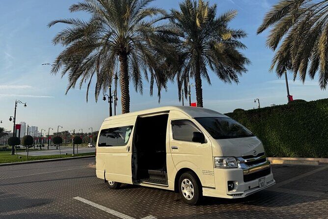 Dubai Airport Transfers|Private Arrival and Departure Ride 24/7 - Arrival pickup: from arrival gate to hotel without the scramble