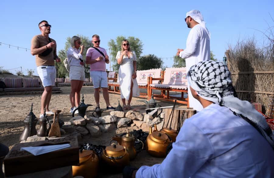 Dubai: Al Marmoom Oasis Horse Riding Experience with Snack - Should you book this Dubai horse ride?