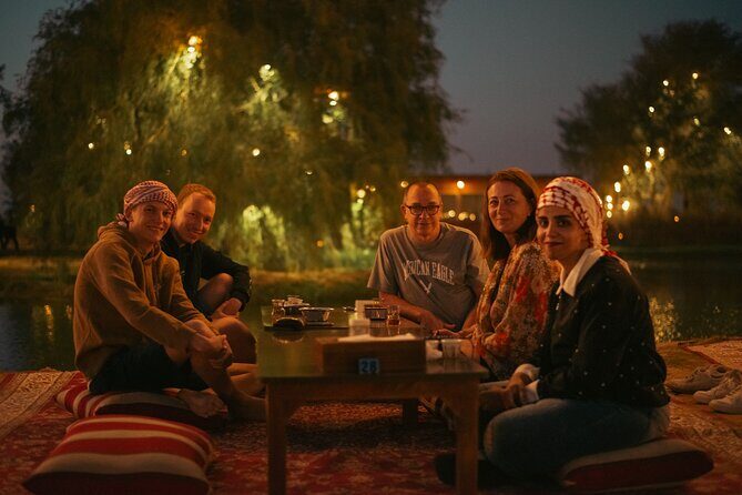Dubai: Al Marmoom Oasis with Private Bedouin Tent & Dinner - Sunset on the dunes: The photo stop you actually care about