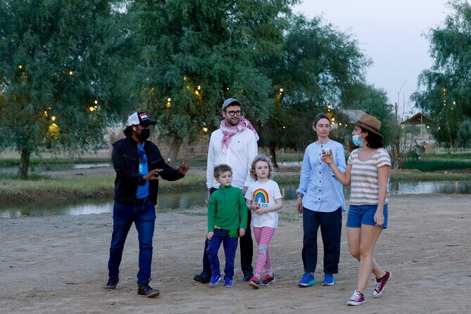 Dubai: Al Marmoom Oasis with Private Bedouin Tent & Dinner - Bedouin entertainment and stargazing with the telescope