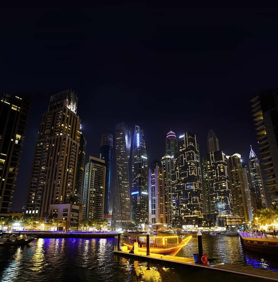 Dubai: Big Bus Panoramic Night Tour & Optional Dinner Cruise - Should You Book Big Bus Panoramic Night Tour (with or without the Dhow)?