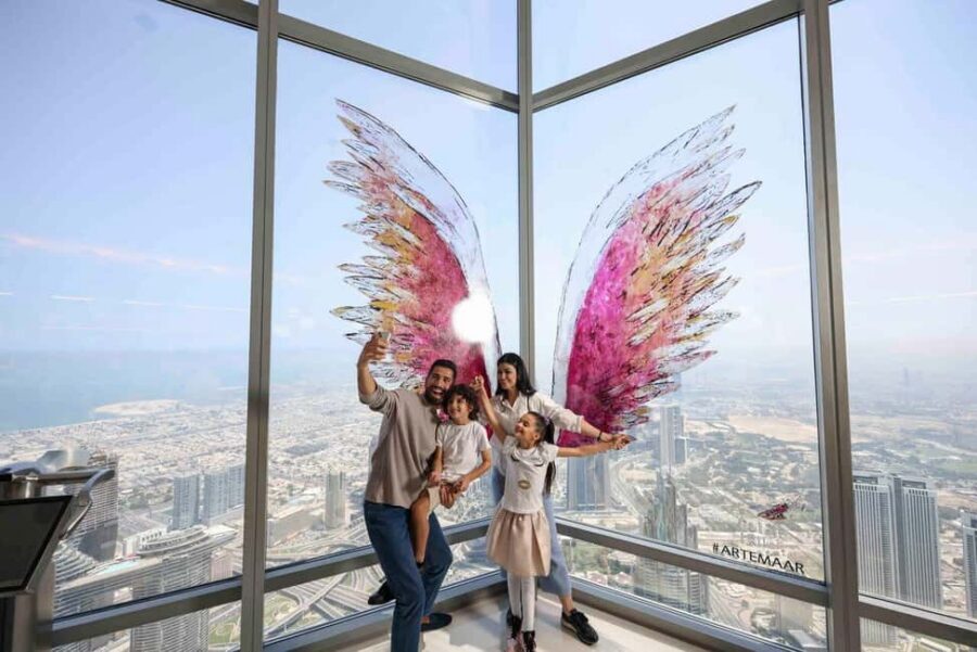 Dubai: Burj Khalifa Level 124, 125 & Edge Walk at Sky Views - Price and Logistics: Is $158 Good Value?