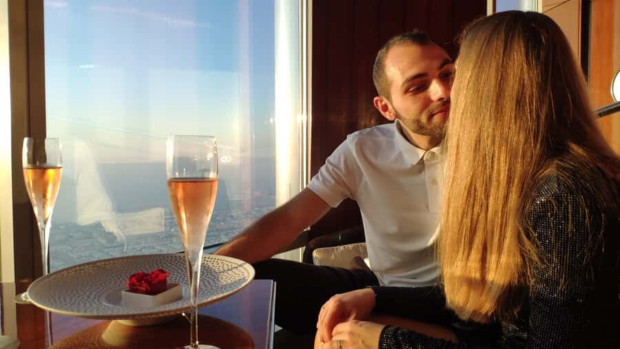 Dubai: Burj Khalifa Sunset Engagement with Porsche Pickup - Price and what you actually get for $1,806