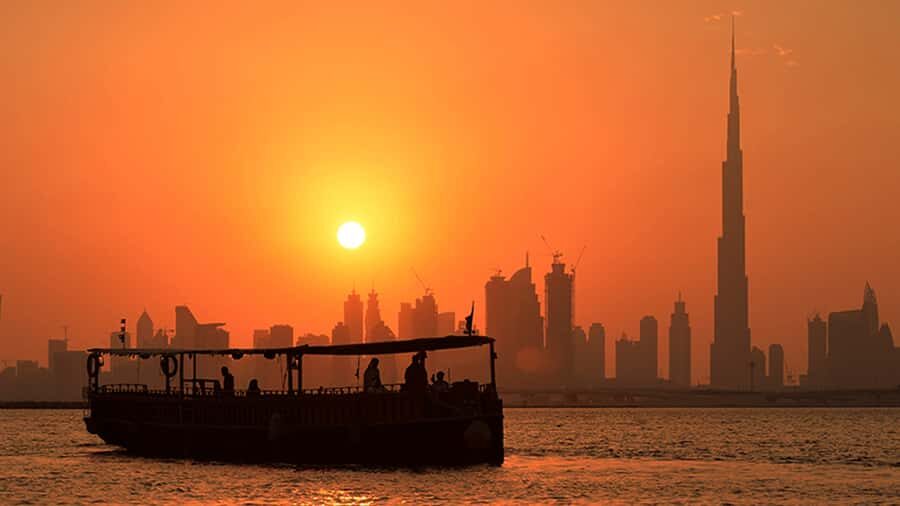 Dubai: Burj Khalifa Sunset on an Abra - Ticket counter timing and how to actually get on the boat