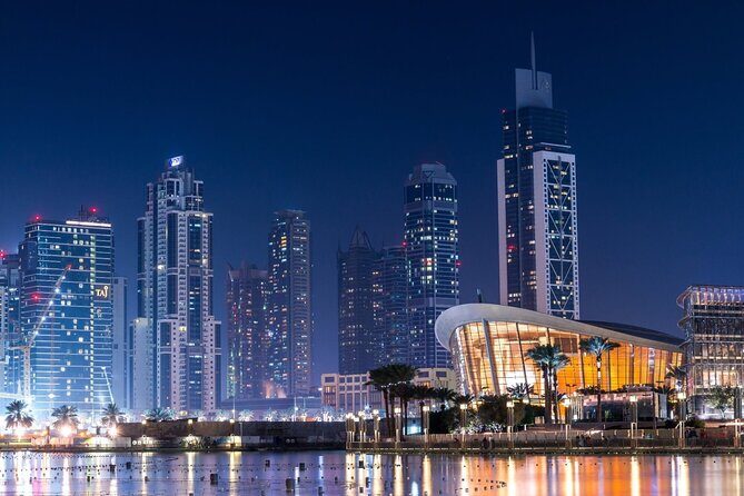 Dubai by Night City Tour - Jumeirah Beach Photo Stop: Quick Sand, Quick Photos