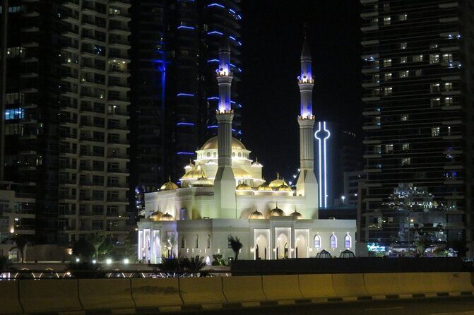 Dubai City Half Day Tour including Hotel Transfers - Pickup timing and the van: how to set yourself up for an easy start