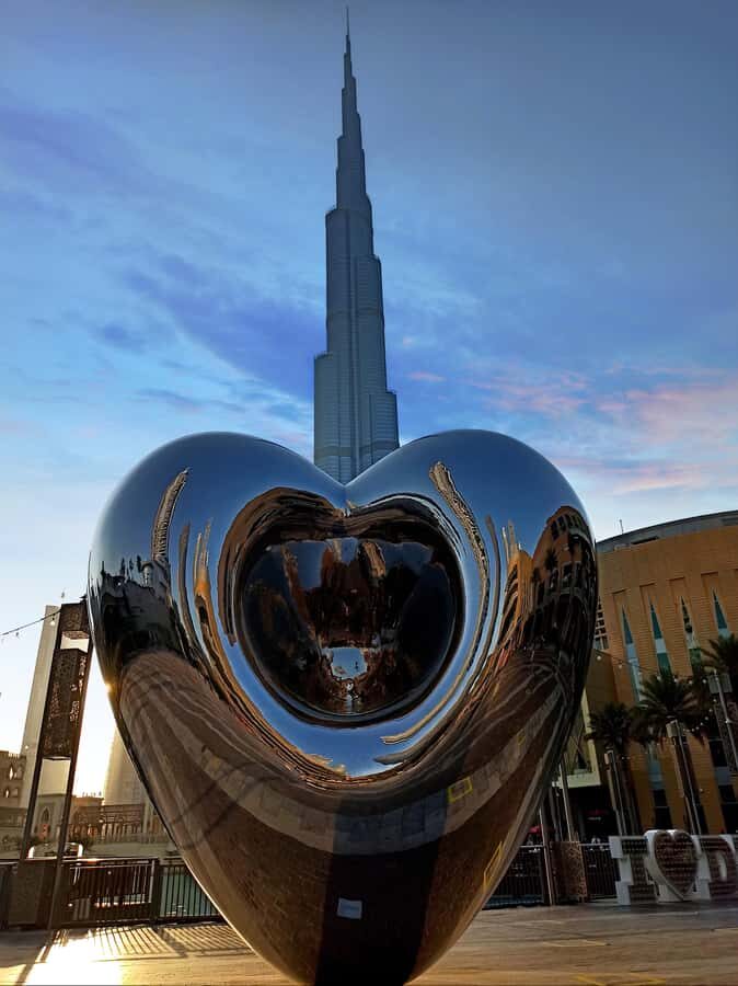 Dubai: City Highlights Tour with Blue Mosque & Street Food - Downtown Dubai: Burj Khalifa photo time and a Museum of the Future contrast