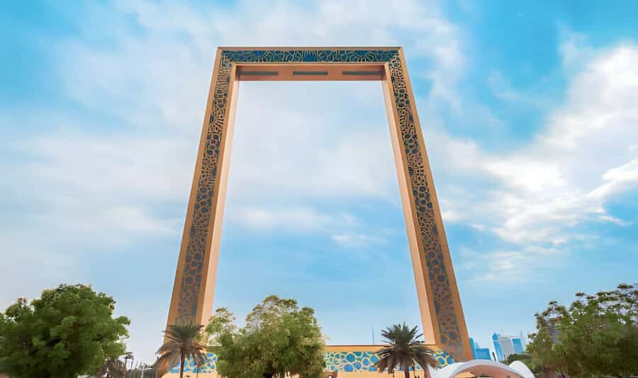 Dubai: City Highlights Tour with Blue Mosque & Street Food - Dubai Creek Abra ride and street food in Bur Dubai: the best “real Dubai” texture