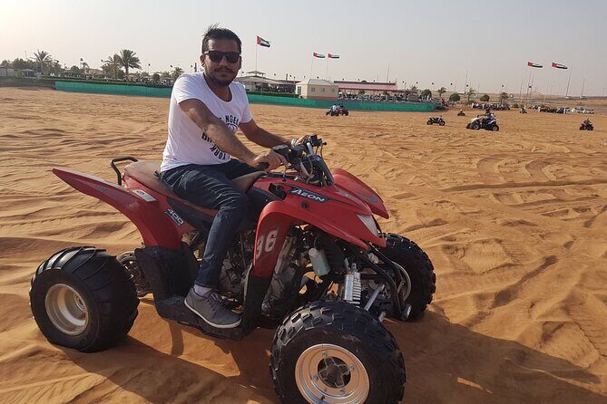 Dubai City tour and Desert Safari Combo with free Arabic scarf - Jumeirah Grand Mosque: A Quick Stop With Big Meaning