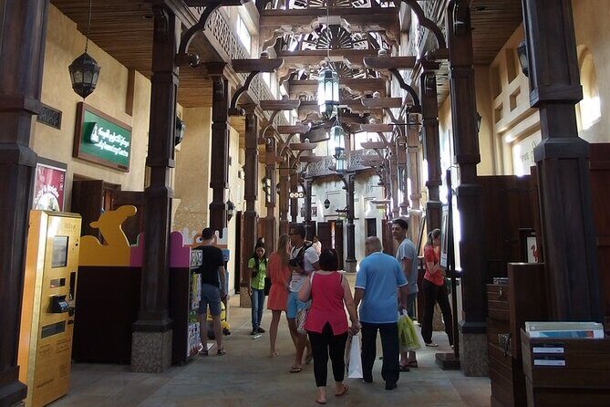 Dubai City Tour with Burj Khalifa - Zabeel Palace: A Quick 20 Minutes With Architecture and Gardens