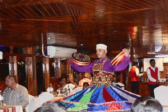 Dubai Creek Cruise Dinner with Transfer - Service on Board: What Staff Attention Looks Like in Practice