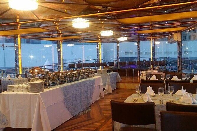 Dubai Creek Dhow Cruise Dinner - Price and logistics: why $17.50 can be either a win or a letdown