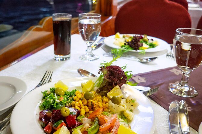 Dubai Creek Dhow cruise Dinner with transfers - Who this cruise suits best (and who should skip it)