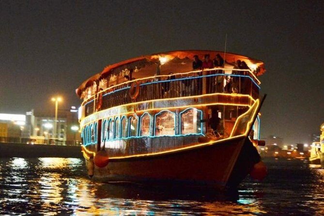 Dubai Creek Dhow cruise Dinner with transfers - Pickup, transfers, and what a “sharing” ride really means