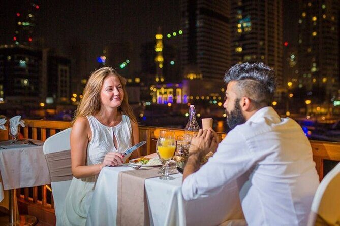 Dubai Creek Dhow Dinner Cruise - The dinner setup: BBQ-style meal plus vegetarian options