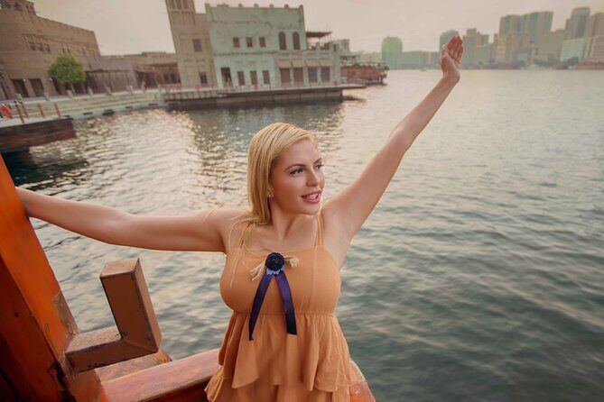 Dubai Creek Dhow Sightseeing Cruise - Who should book this Dubai Creek dhow cruise
