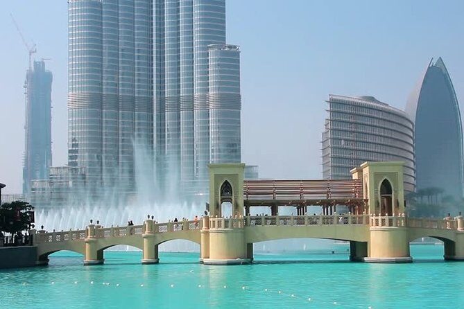 Dubai Cruise Port Transfer Service - Ride details: disinfection, hand sanitizer, and bottled water