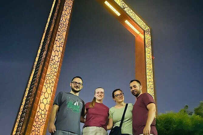 Dubai Day and Night Sightseeing Tour with Private Transfer - Burj Khalifa Photo Stop: The Quick Way to See Dubai’s Icon Up Close