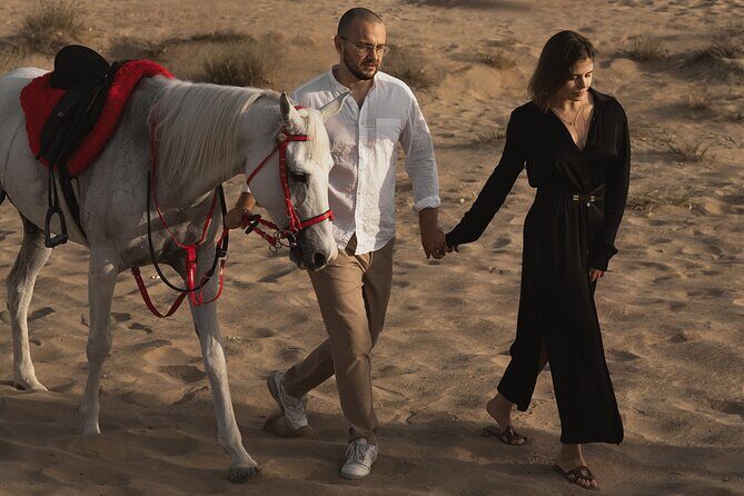 Dubai Desert Horseback Safari with Photoshoot - Golden Dunes Time: How the Late Afternoon Affects Your Photos