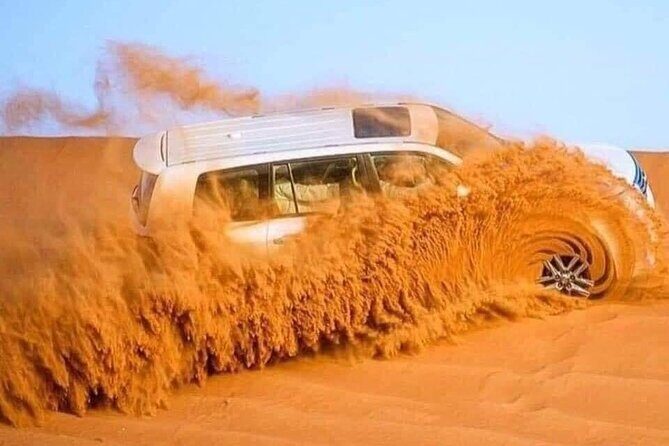 Dubai Desert Safari Adventure with Premium BBQ Dinner - Sunset Photo Stop: The Part That Makes It Feel Like a Movie