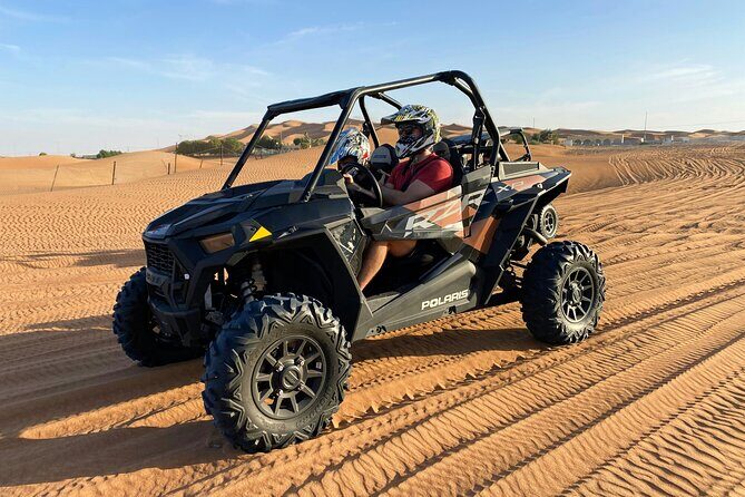Dubai Desert Safari Camel Ride Sand Boarding BBQ Dinner - The Drive Into the Desert and What to Expect at the Start